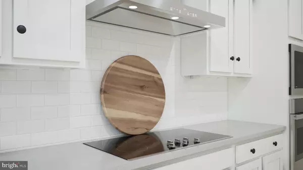 Aldie, VA 20105,25628 RED CHERRY DR