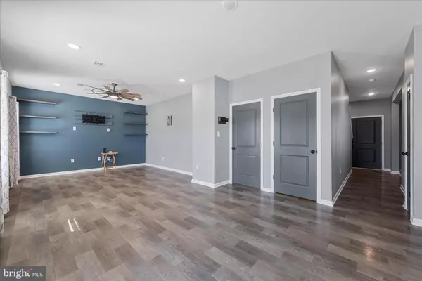 Hedgesville, WV 25427,73 PREENING RD