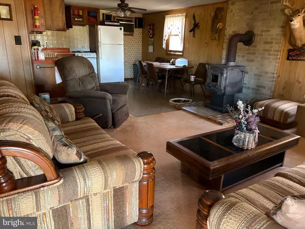 Romney, WV 26757,195 BABBLING BROOK LN