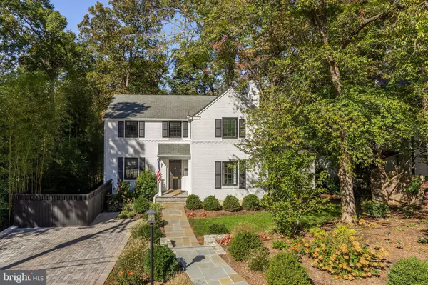 Bethesda, MD 20816,5106 BROOKVIEW DR