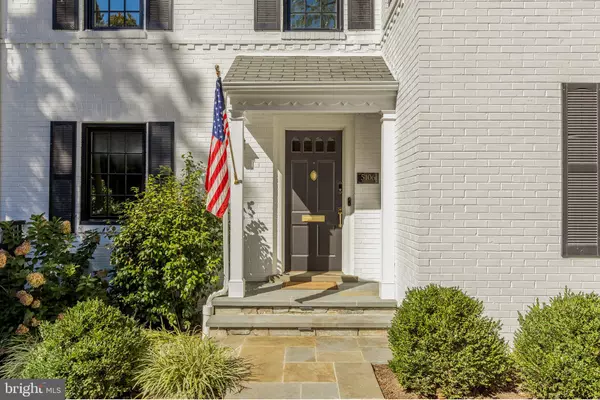 Bethesda, MD 20816,5106 BROOKVIEW DR