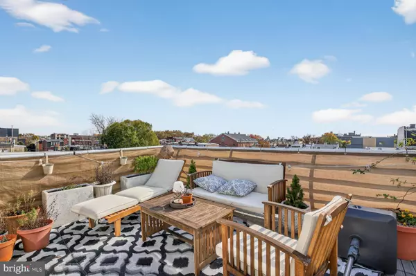 Philadelphia, PA 19107,1134 PINE ST #6