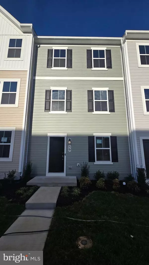 59 ROLLING BRANCH DR, Ranson, WV 25438