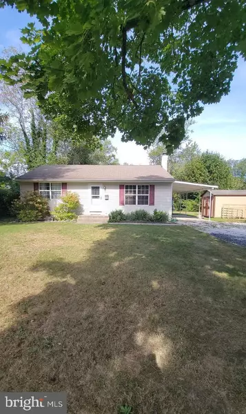 135 OAK ST, Williamstown, NJ 08094