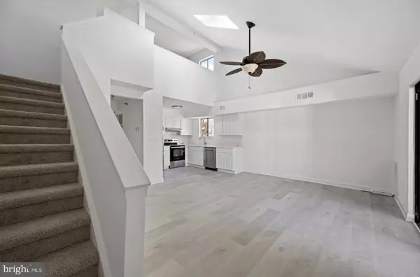 Ocean City, MD 21842,14300-B JARVIS AVE #B30102