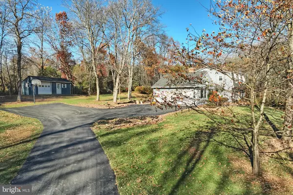 Dover, PA 17315,5821 N SALEM CHURCH RD