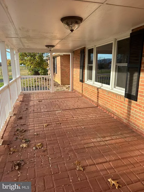 Middletown, VA 22645,1308 MINEBANK RD