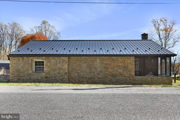 Mercersburg, PA 17236,14301 DUTCHTOWN RD