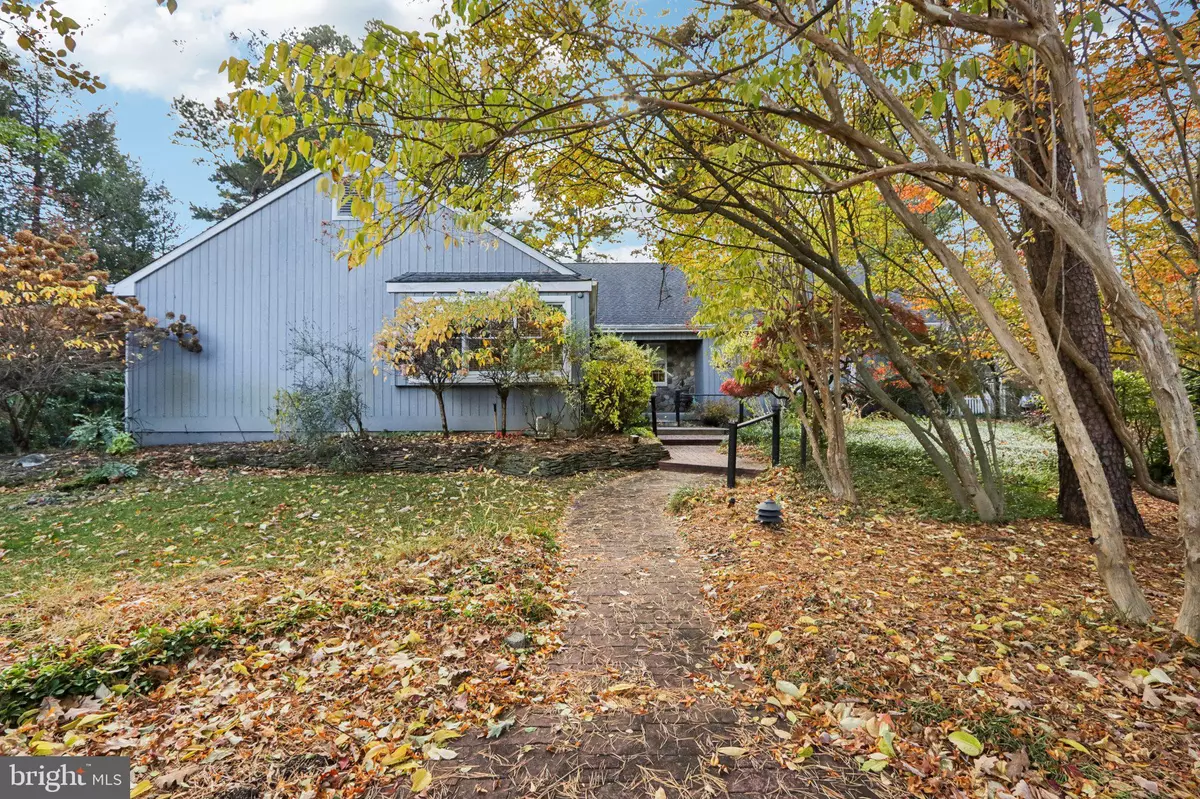 Marlton, NJ 08053,122 DEERFIELD AVE