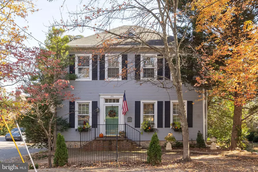 216 FAIRMONT AVE, Winchester, VA 22601