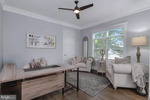 Fairfax, VA 22030,10708 WARWICK AVE