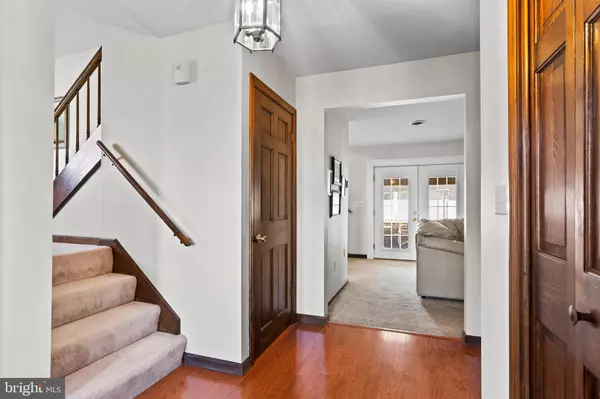 Carlisle, PA 17013,924 FORBES RD