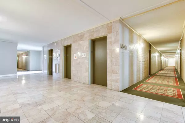 Falls Church, VA 22044,3100 S MANCHESTER ST #442