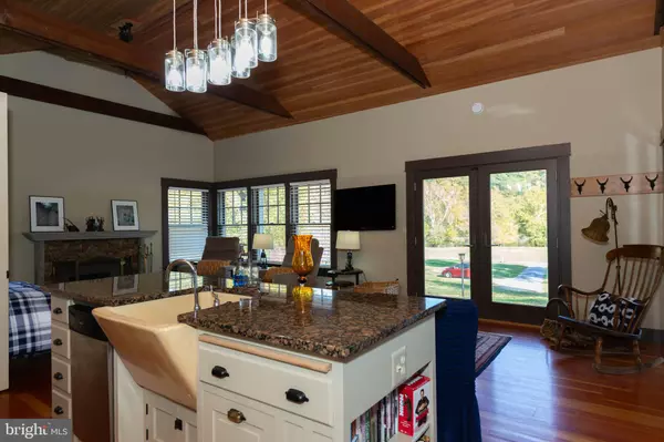 Charles Town, WV 25414,1312 JOHN RISSLER RD