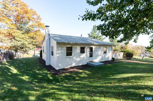 Staunton, VA 24401,2418 W BEVERLEY ST