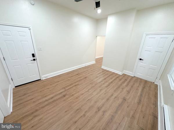 Philadelphia, PA 19124,4633 PENN ST #1