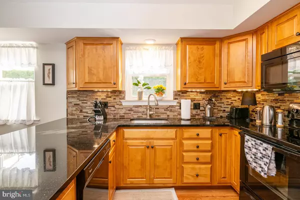 Whitehall, PA 18052,2101 VAN BUREN DR