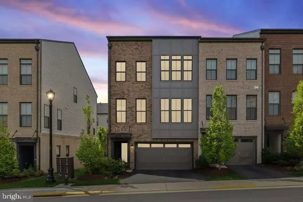 42293 BELGRAVE GARDENS TER, Brambleton, VA 20148