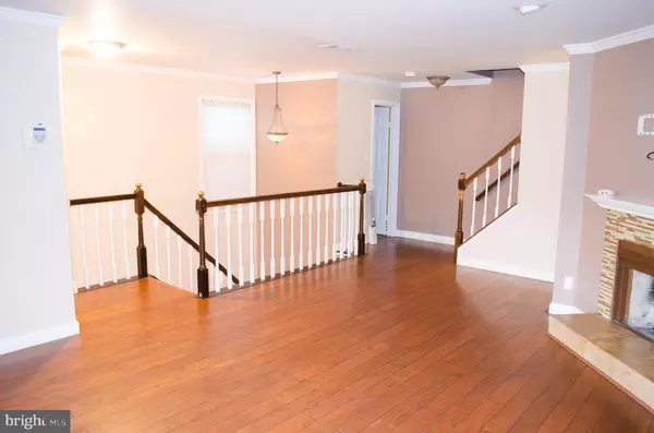 Woodbridge, VA 22192,12551 KEMPSTON LN