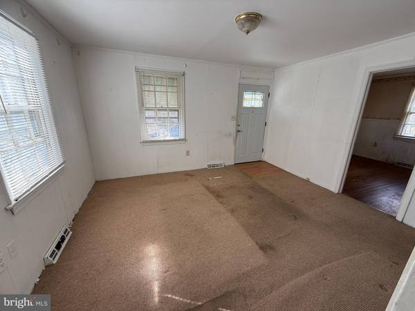 Arlington, VA 22207,1737 N CULPEPER ST