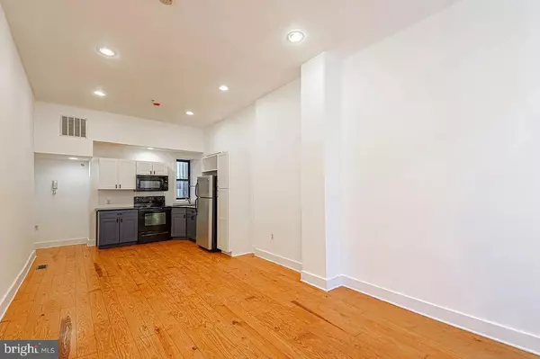 1507 N 17TH ST, Philadelphia, PA 19121