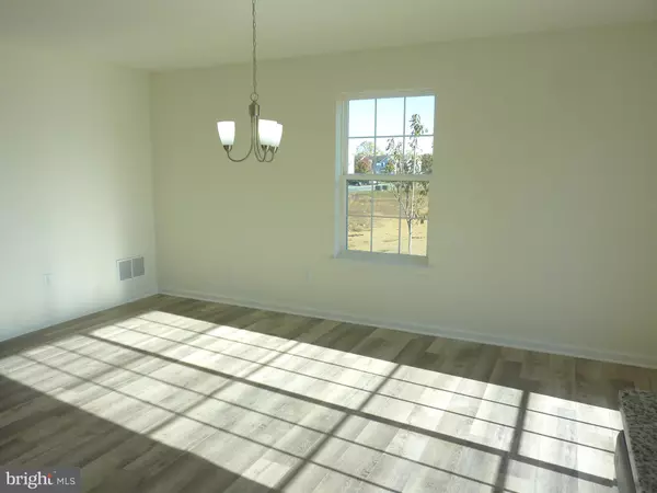 Smyrna, DE 19977,57 COTSWOOD CT