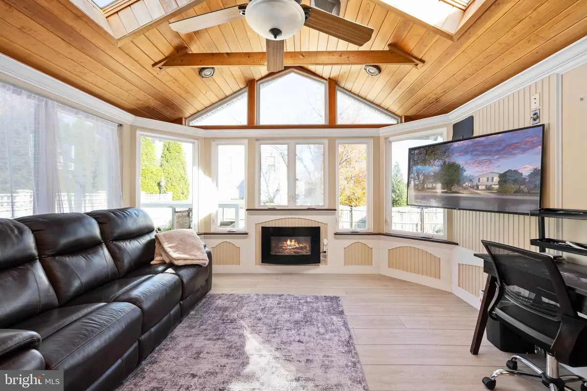 Leesburg, VA 20176,224 PRINCE ST NE