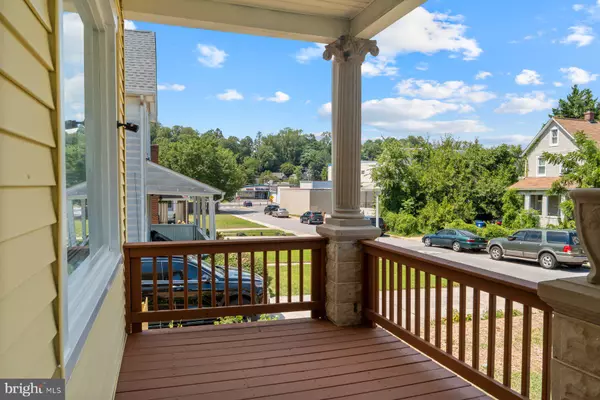 Baltimore, MD 21206,4211 RASPE AVE