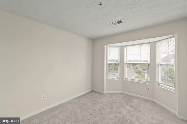 Winchester, VA 22602,115-12 BROOKLAND TER #12