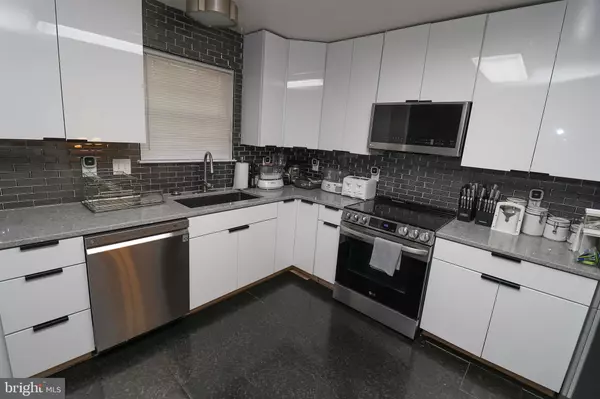 Randallstown, MD 21133,9406 PAINTED TREE DRIVE 9406 PAINTED TREE DRIVE