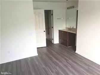 Newark, DE 19702,2100 WATERS EDGE DR