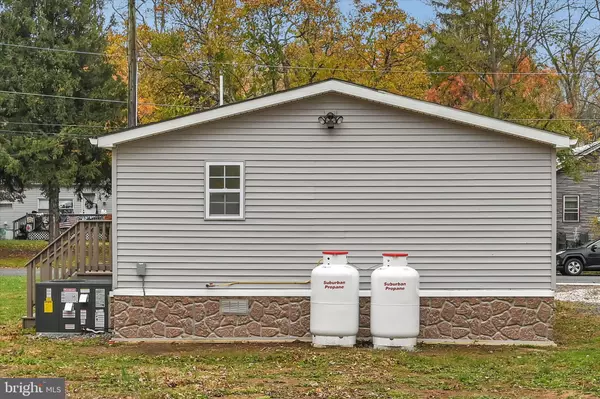 Pottstown, PA 19465,1111 RIVERSIDE DRIVE