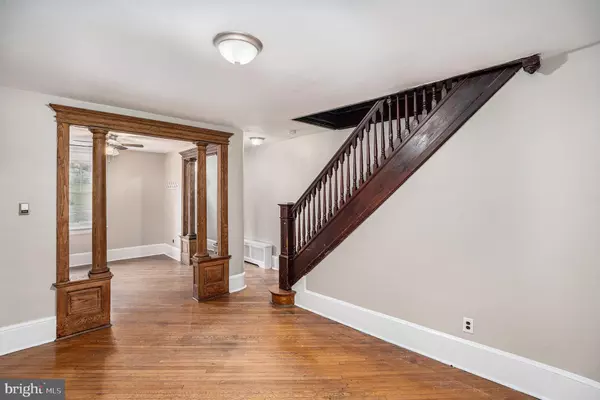 Conshohocken, PA 19428,363 SPRING MILL AVE