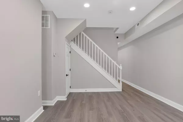 Baltimore, MD 21223,1106 S CAREY ST