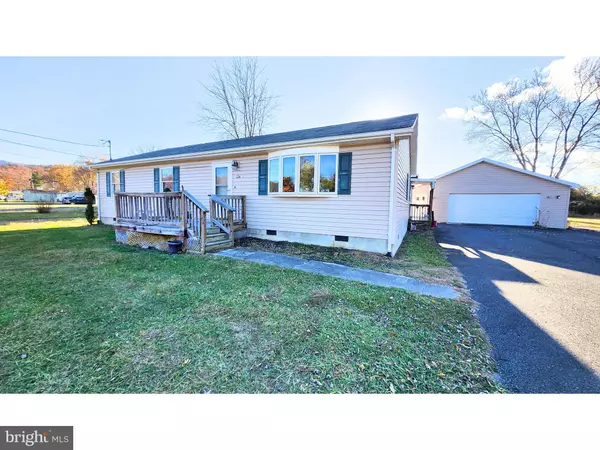 176 SANDFIELD RD., Wardensville, WV 26851