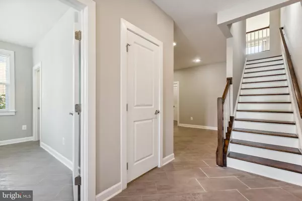 Fairfax, VA 22031,9314 SWEETBAY MAGNOLIA COURT