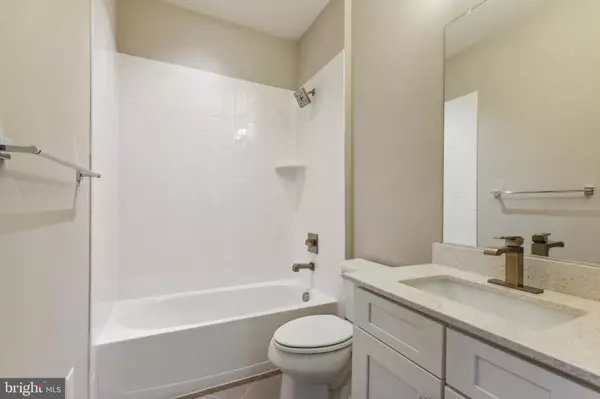 Fairfax, VA 22031,9314 SWEETBAY MAGNOLIA COURT