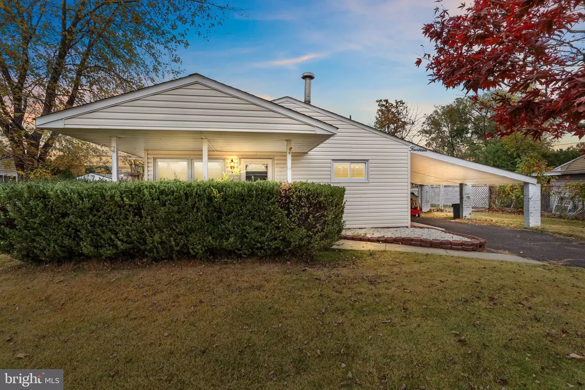 Levittown, PA 19055,14 DEWBERRY LN