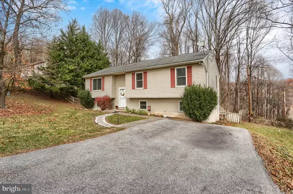 Fairfield, PA 17320,6 BLUE BIRD TRL