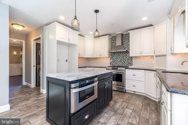 Chalfont, PA 18914,29 KULP RD E