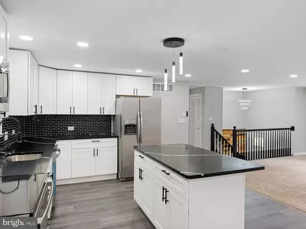 Lewes, DE 19958,22832 ANGOLA RD E