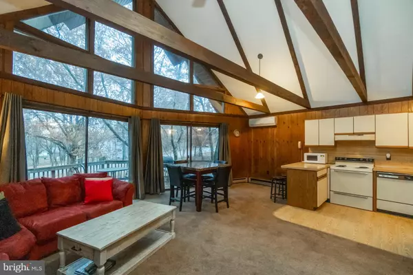 Albrightsville, PA 18210,159 PENN FOREST TRL