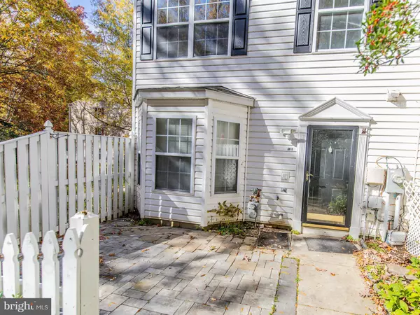 Annapolis, MD 21403,40-N AMBERSTONE CT