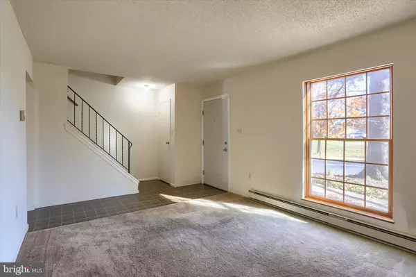 Carlisle, PA 17013,347 W RIDGE ST