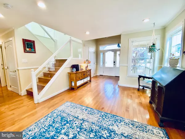 Brigantine, NJ 08203,911 N SHORE DR