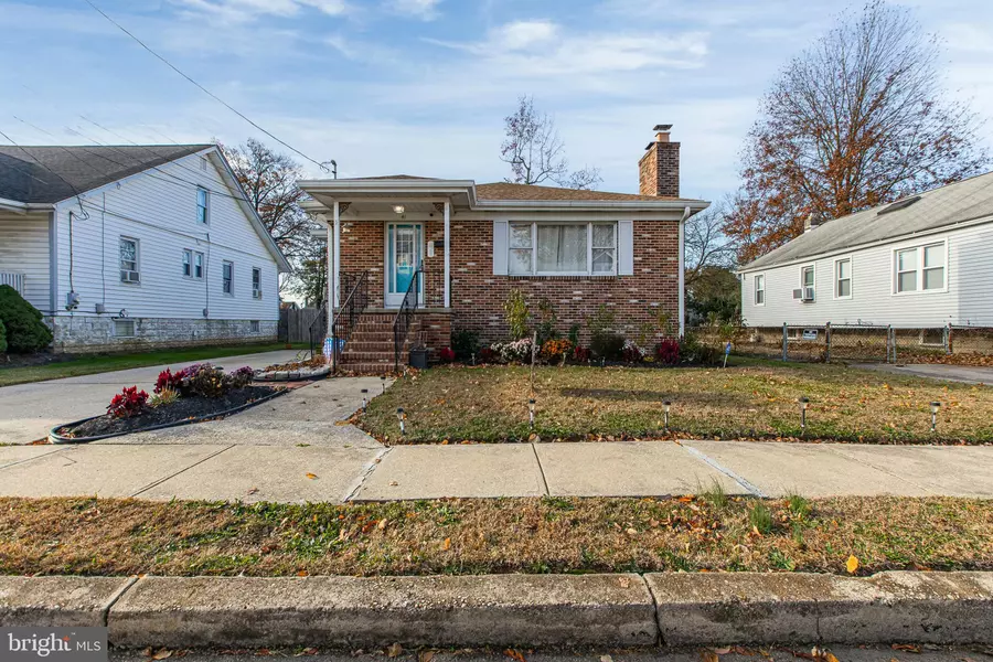 41 CRESCENT AVE, Woodbury, NJ 08096