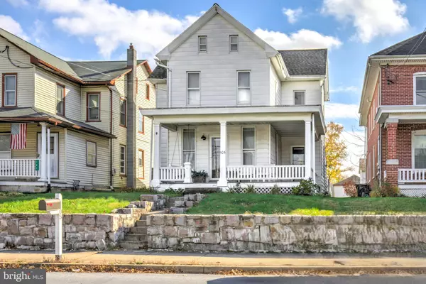 Stevens, PA 17578,105 REAMSTOWN RD