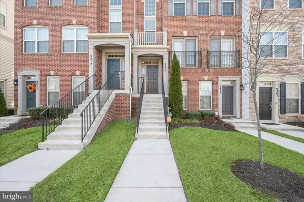 9411 GEATON PARK PL, Lanham, MD 20706