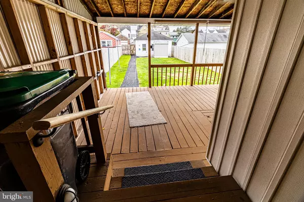 Frackville, PA 17931,24 N BALLIET ST