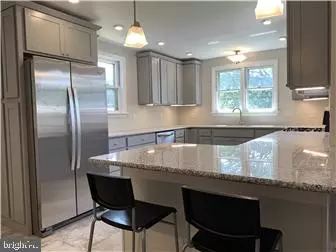 Bellefonte, DE 19809,905 RODMAN RD